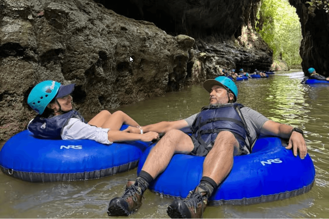 Puerto Rico: Tanama River Tubing & Cave Adventure in Arecibo - Photo 3 (Gallery view)