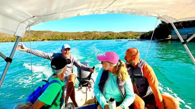 Gilligan Paradise: Snorkeling Adventure & Seafood Delight