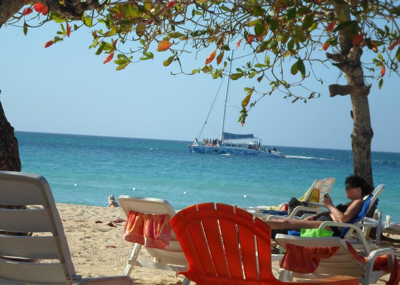 Montego Bay Pub Crawl To Negril and Rick's Cafe