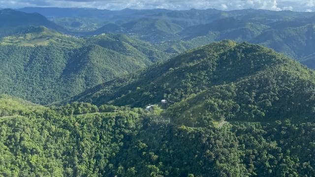 San Juan: Private Helicopter Island Tour