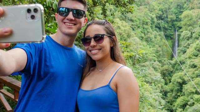 La Fortuna: 12 Canopy Zip Lines and Forest Walk Guided Trip - Photo 3 (Gallery view)