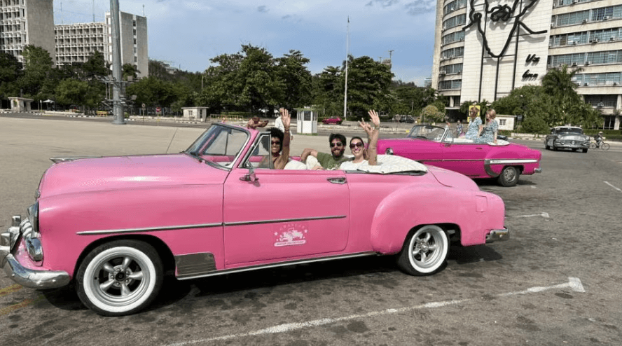 Havana's Afro-Cuban Neighbourhoods Tour - Photo 2 (Gallery view)