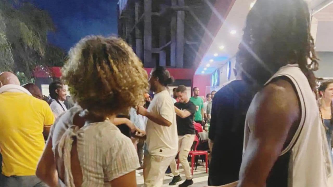 Santo Domingo: Bachata Social Dancing Tour