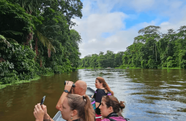 Tortuguero: Canoe Tour in Tortuguero National Park - Photo 2 (Gallery view)