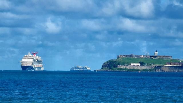 San Juan: Guided City Tour with Photo Stops (Hop-On Hop-Off) - Photo 5 (Gallery view)