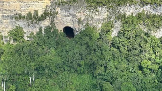 San Juan: Private Helicopter Island Tour