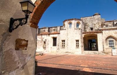 Miches: Santo Domingo Private Tour with Dominican Charm