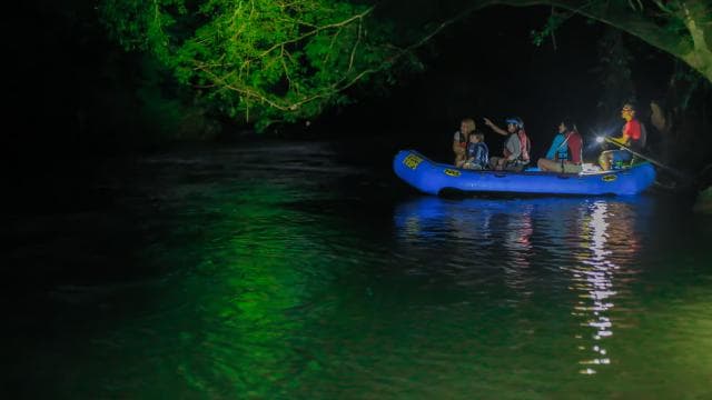 La Fortuna: Guided Twilight Wildlife Safari
