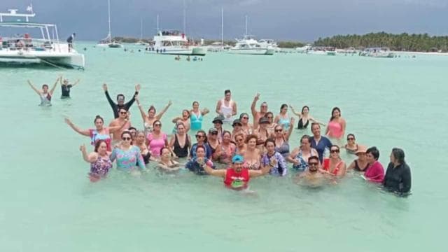 Punta Cana: Saona Island Tour with Lunch and Drinks