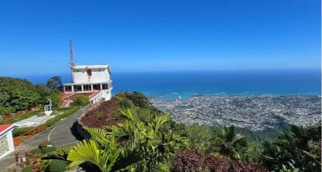 Puerto Plata: Scenic City Tour with Mount Isabel and Lunch