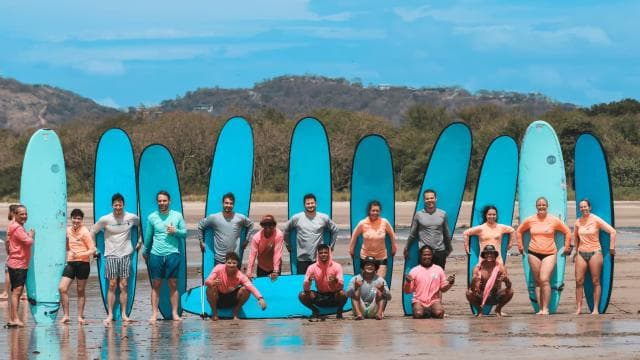 Tamarindo Surf & Tours: Surfkurs für alle Niveaus - Photo 2 (Gallery view)