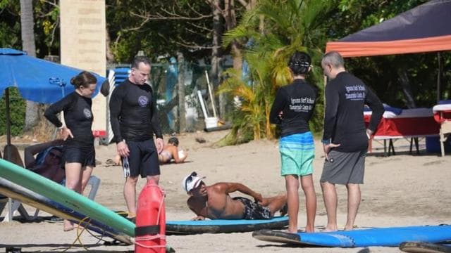 Tamarindo: 90 Minutes Surf Lesson with Expert Instructor