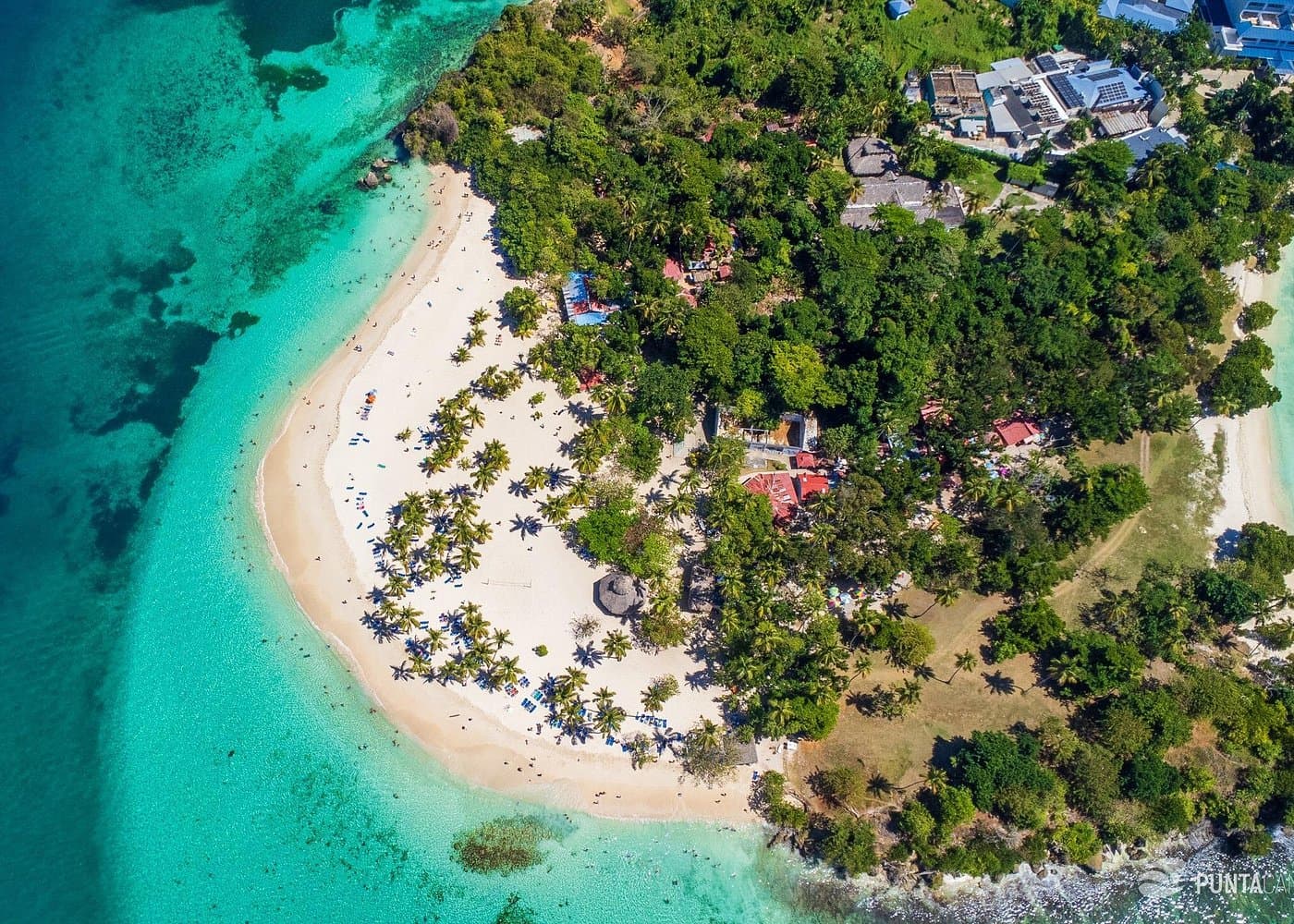 Samana: Bacardi Island and El Limon Waterfall
