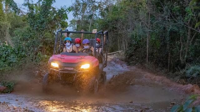 Punta Cana: Nightfall Buggies Tour & Carnival Show