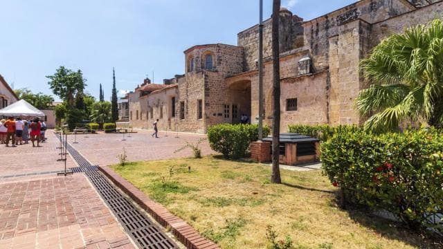From Punta Cana: Santo Domingo City Tour