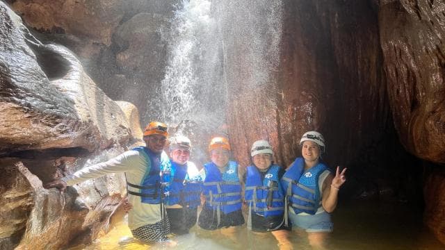 Vega Baja: Highlights views and Guided Tour in Caves - Photo 2 (Gallery view)