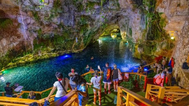 Punta Cana: Nightfall Buggies Tour & Carnival Show