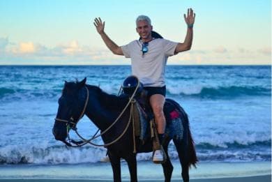 Punta Cana: Horseback Riding Tour with Sunset at Macao Beach