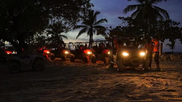 Punta Cana: Nightfall Buggies Tour & Carnival Show