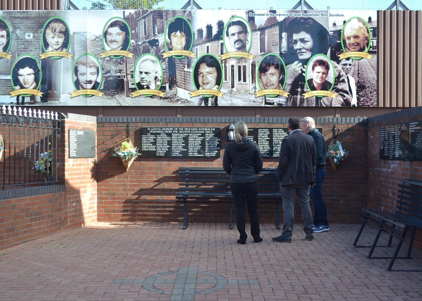 World Famous Private Belfast Troubles Taxi Cab Tour 2 Hour