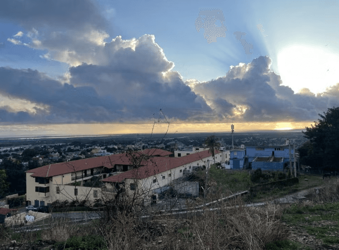 Free Tour of La Vigia Hill at Sunset