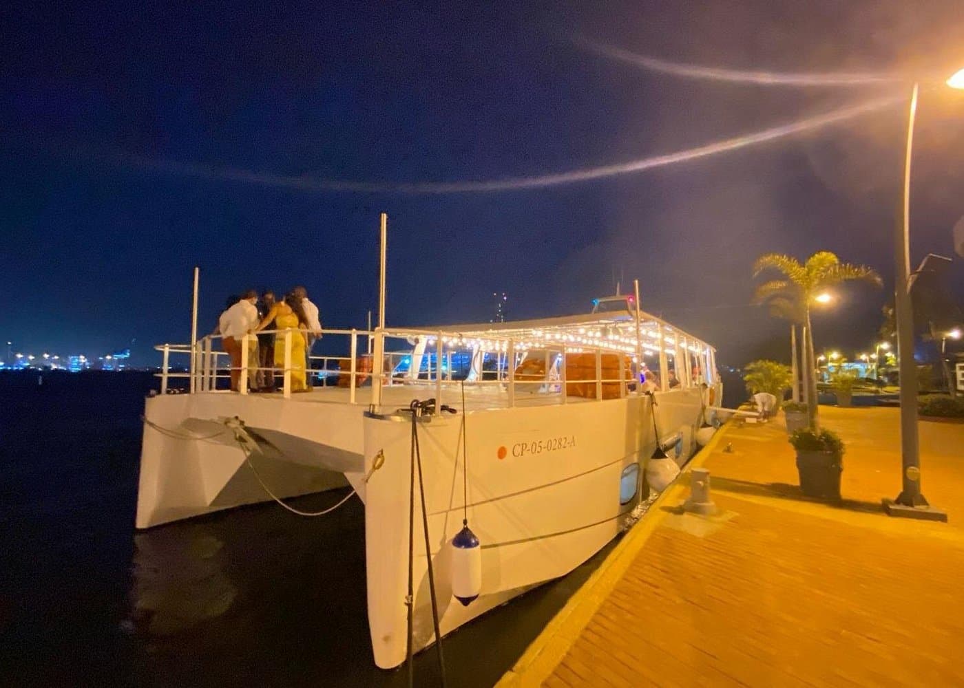 Oceanbeat Cartagena Boat Party - Photo 3 (Gallery view)