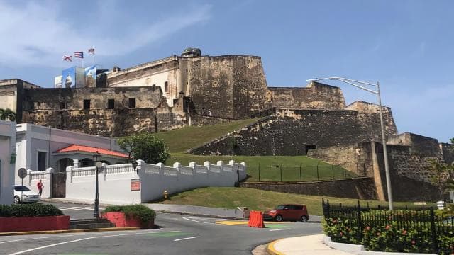 San Juan: Bacardi Rum Distillery and Old San Juan Combo Tour