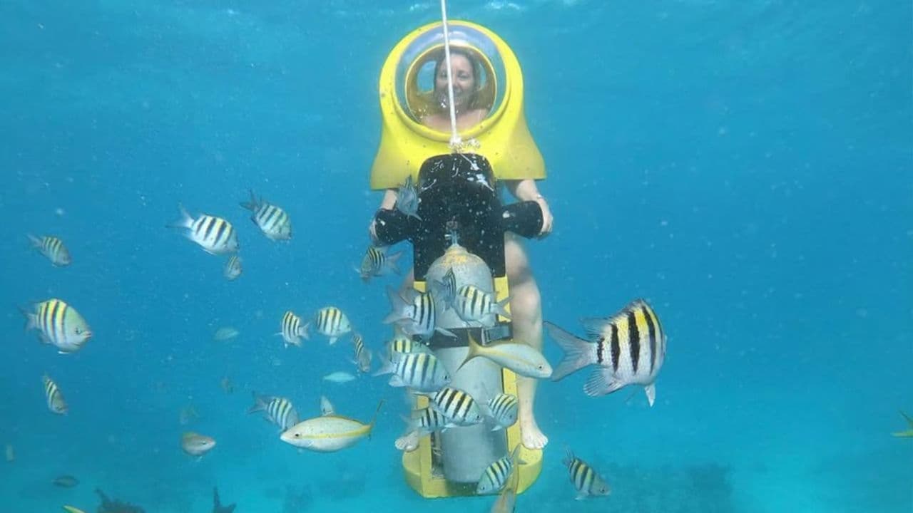 Punta Cana: Experience a Submarine Scooter with ScubaDoo