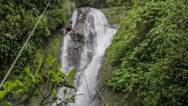 Manuel Antonio: Zipline, Rappels, and Waterfalls Tour