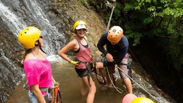 Jaco: Waterfall Rappelling & Jungle Tractor Tour