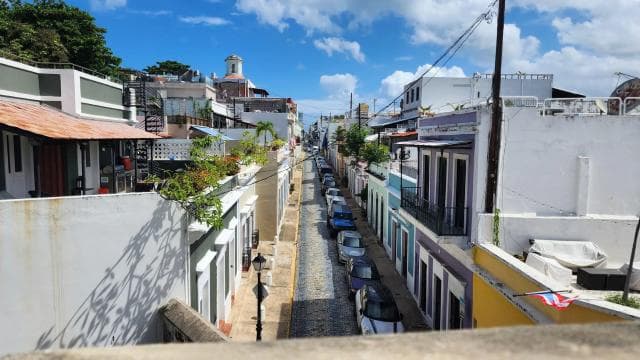 San Juan: Guided City Tour with Photo Stops (Hop-On Hop-Off)