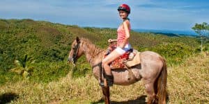 Ganztägiges Abenteuer zum Wasserfall El Limon und zur Insel Bacardi - Dominican Republic