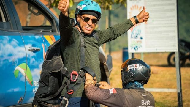 Jaco: 1500ft Tandem Paragliding Flight with Beach Views