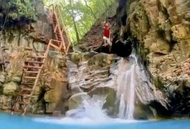 Private:Amber Cove: Zipline, Waterfalls, and Lunch Tour - Photo 5 (Gallery view)
