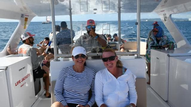 Fajardo: Icacos Power Boat Trip with Snorkel, Lunch & Drinks