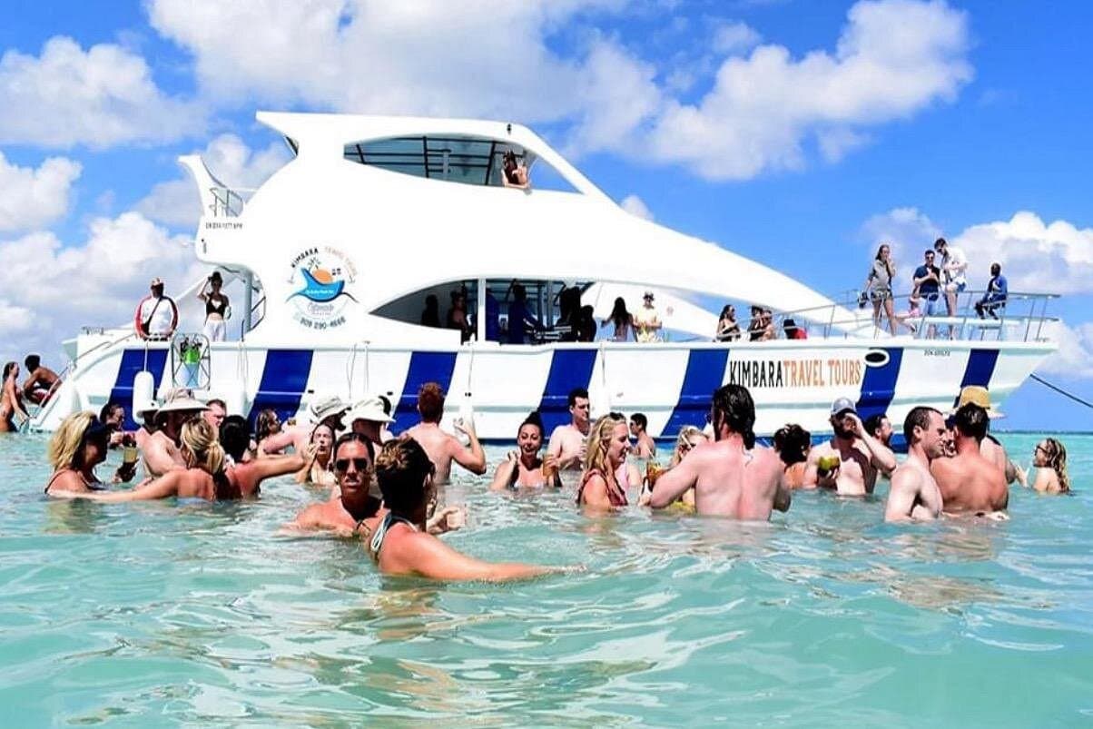 Punta Cana Party Booze Cruise, open bar, snorkeling Only Adult - Photo 4 (Gallery view)