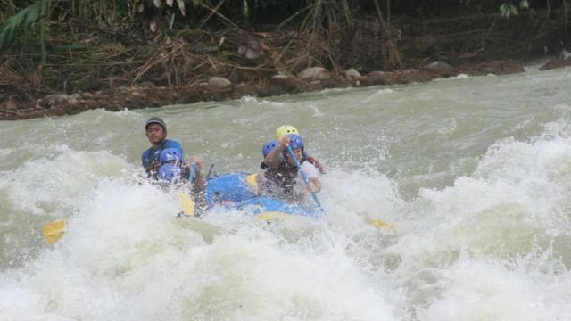 Eco-Adventure Rafting and Zipline Combo