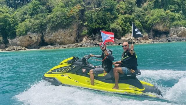 Luquillo: Guided Jet Ski Tour of Luquillo Beach