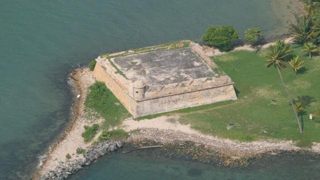 San Juan: Guided City Tour with Photo Stops (Hop-On Hop-Off)
