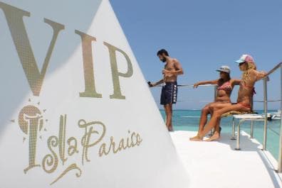 Cayo Arena: VIP Experience in Luxury Catamaran