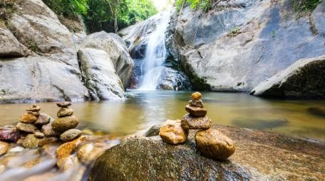 Damajagua: 27 Waterfalls Tour with Entrance Fee & Lunch