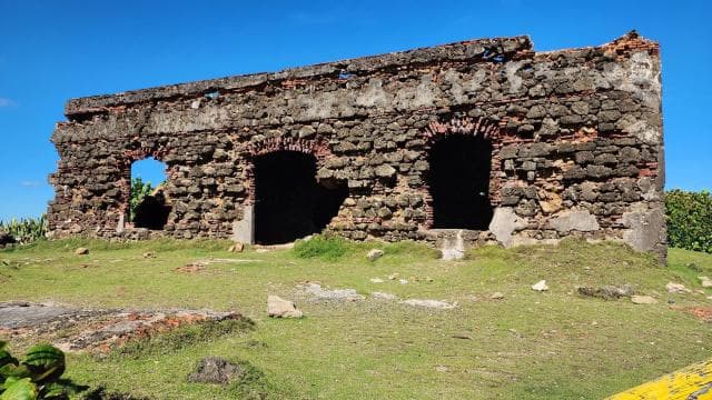 San Juan: Guided City Tour with Photo Stops (Hop-On Hop-Off)