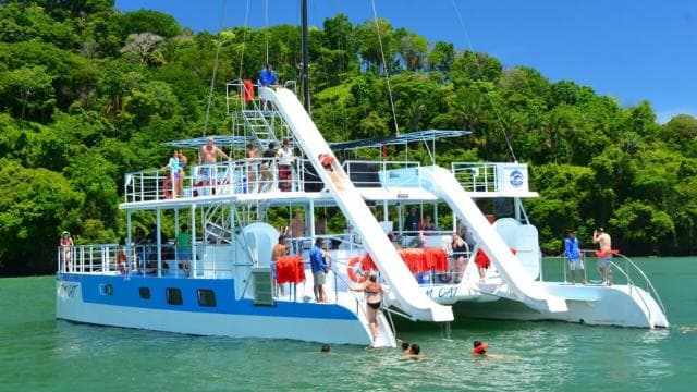 All-inclusive katamaránové ekologické dobrodružstvo s obedom - Photo 3 (Gallery view)