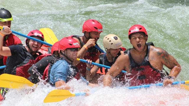 San Jose One Day: Sarapiqui Class 2&3 Rafting Adventure