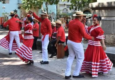 Romantic Tales of Santo Domingo Private Guided Tour
