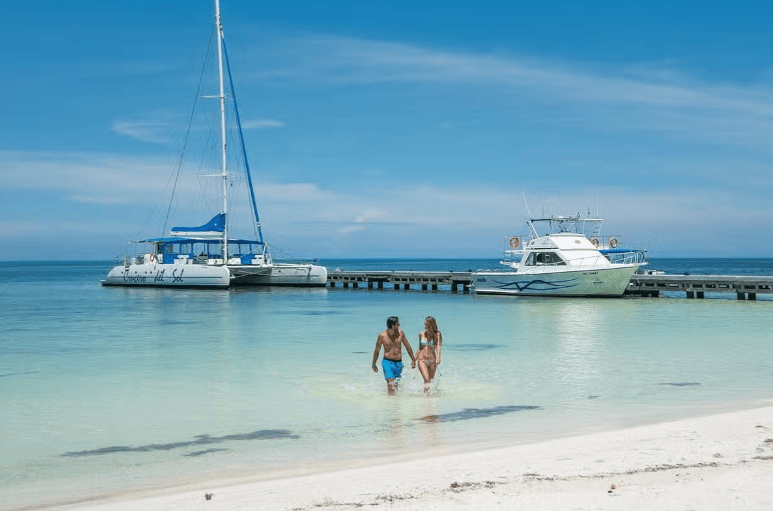 Day Trip to Cayo Blanco