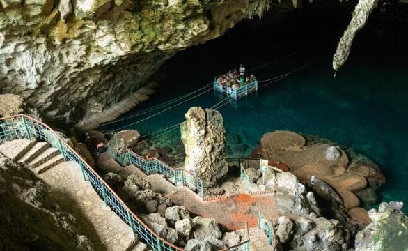 Santo Domingo: City & Shopping Tour from Bayahibe