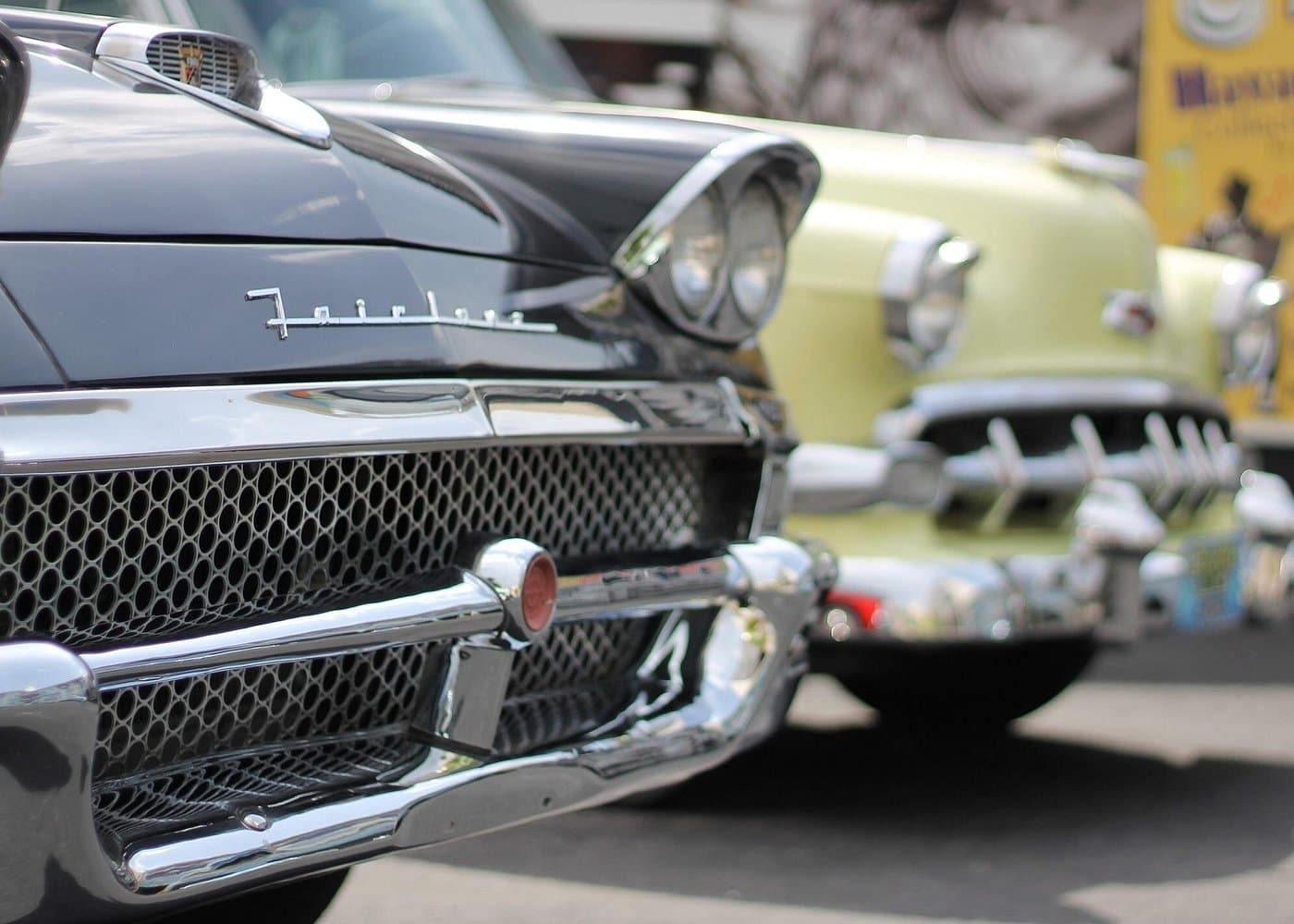 Little Havana Miami: Classic Cars, Cigar Factory, Coffee and more