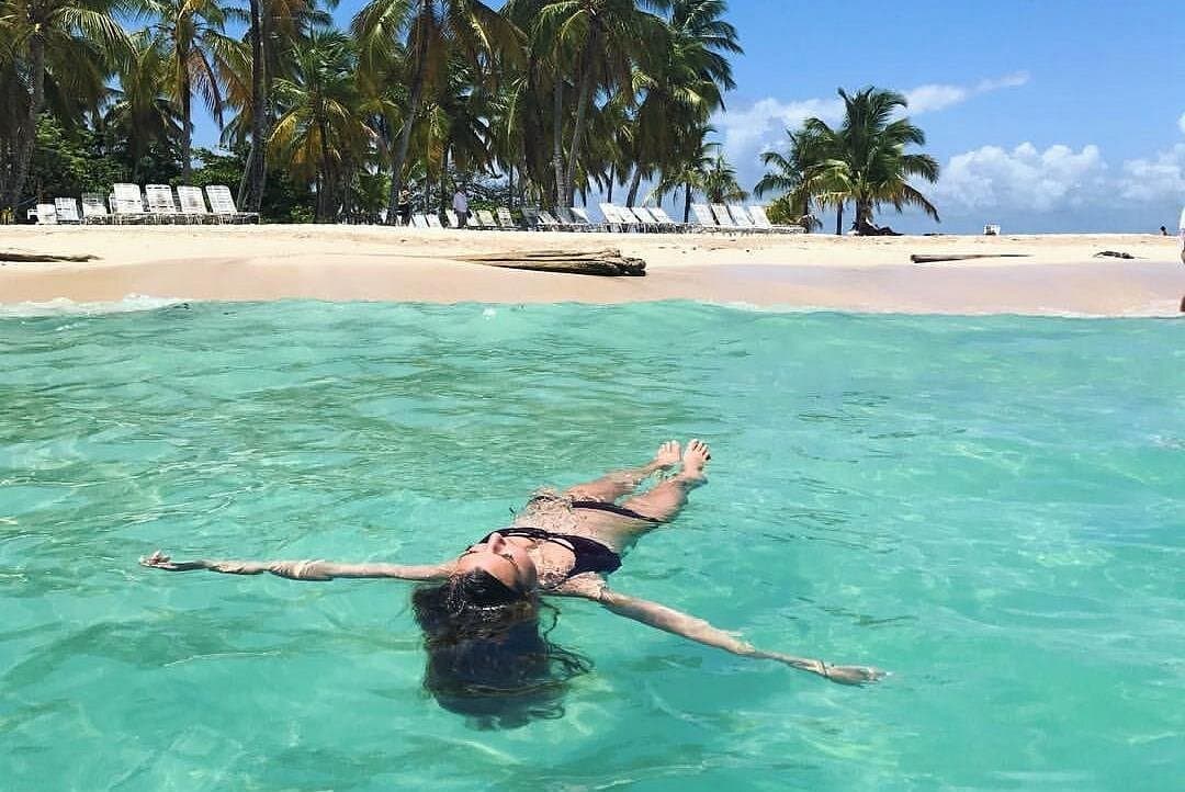 Parque Nacional Los Haitises e isla de Cayo Levantado con guías locales