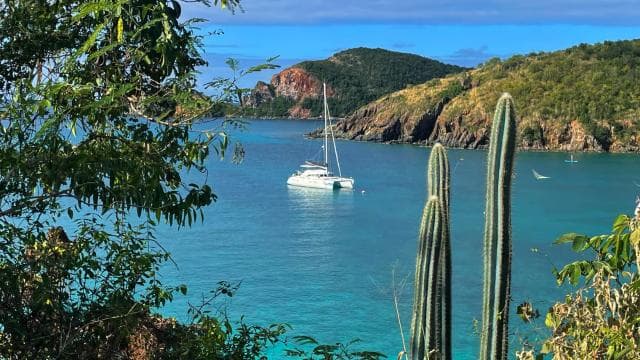 Fajardo: Afternoon Sailing Charter with Appetizers & Drinks - Photo 2 (Gallery view)